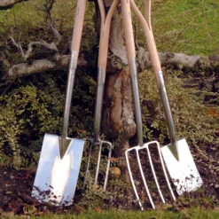 Burgon & Ball Border Fork (W)180mm -Gardens and Outdoor burgon ball border fork w 180mm5019360008668 02i bq