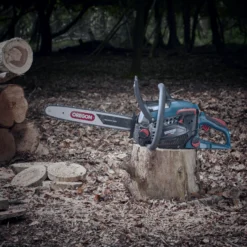 Erbauer ECSP41 41cc 400mm Petrol Chainsaw -Gardens and Outdoor erbauer ecsp41 41cc 400mm petrol chainsaw5059340255897 03i