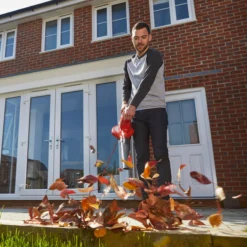 Flymo PowerVac 2700 Corded 2700W 100-230V Blower & Vacuum -Gardens and Outdoor flymo powervac 2700 corded 2700w 100 230v blower vacuum7392930664807 01i bq