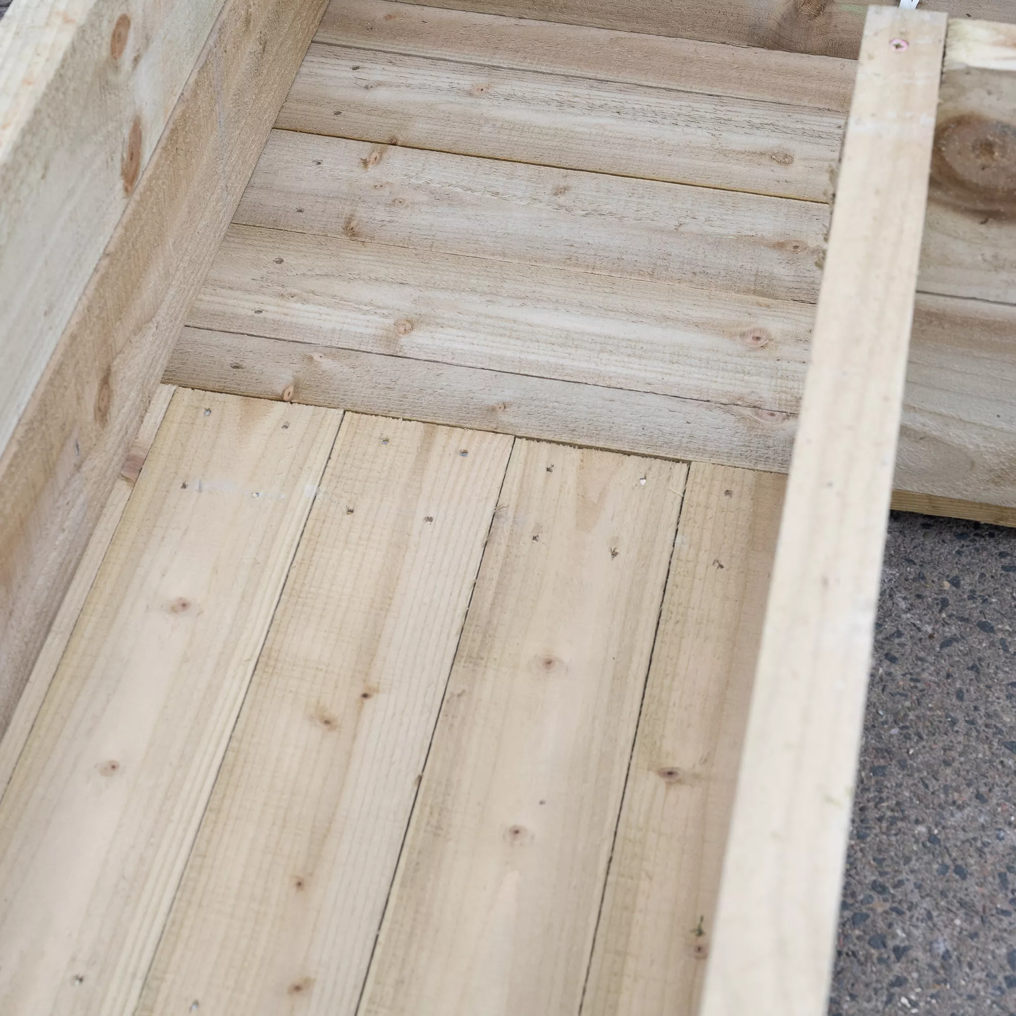 Forest Garden 1.3m X 1.3m Mixed Softwood Rectangular Raised Bed Kit 1.72m² 6 Forest Garden 1.3m X 1.3m Mixed Softwood Rectangular Raised Bed Kit 1.72m² - Image 4