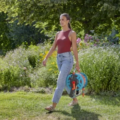 Gardena Freestanding Or Wall-mounted Manual Hose Reel Set (L)25m 9 Gardena Freestanding Or Wall-mounted Manual Hose Reel Set (L)25m -Gardens and Outdoor gardena freestanding or wall mounted manual hose reel set l 25m4066407001589 02i bq