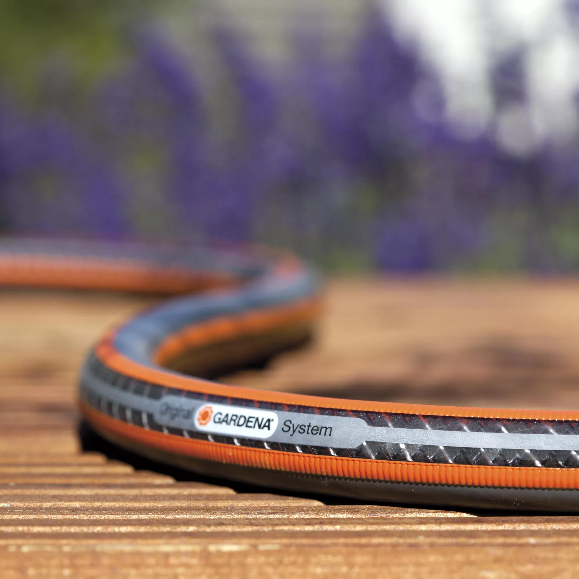 Gardena HighFLEX 18069 Black & Orange Hose Pipe (L)50m 8 Gardena HighFLEX 18069 Black & Orange Hose Pipe (L)50m - Image 6