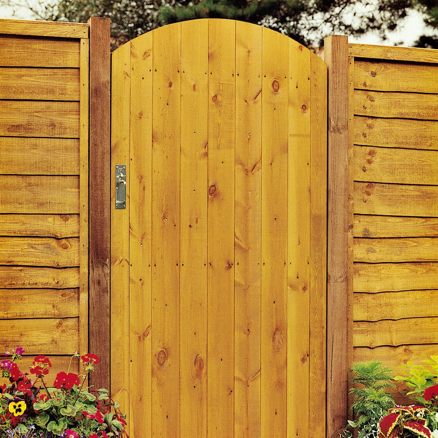 Grange Timber Arch Gate, (H)1.8m (W)0.9m 4 Grange Timber Arch Gate, (H)1.8m (W)0.9m - Image 2