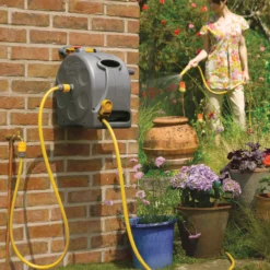 Hozelock 2 In 1 Wall-mounted Hose Pipe Set (L)25m -Gardens and Outdoor hozelock 2 in 1 wall mounted hose pipe set l 25m5010646042635 01i bq