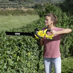 Kärcher 18V 500mm 14442420 Cordless Hedge Trimmer 18 Kärcher 18V 500mm 14442420 Cordless Hedge Trimmer -Gardens and Outdoor karcher 18v 500mm 14442420 cordless hedge trimmer4054278550442 03i bq