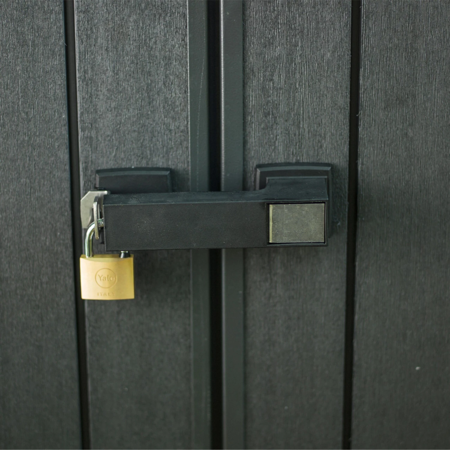 Keter Artisan 9x7 Ft Pent Tongue & Groove Grey Plastic Shed With Floor 12 Keter Artisan 9x7 Ft Pent Tongue & Groove Grey Plastic Shed With Floor - Image 10