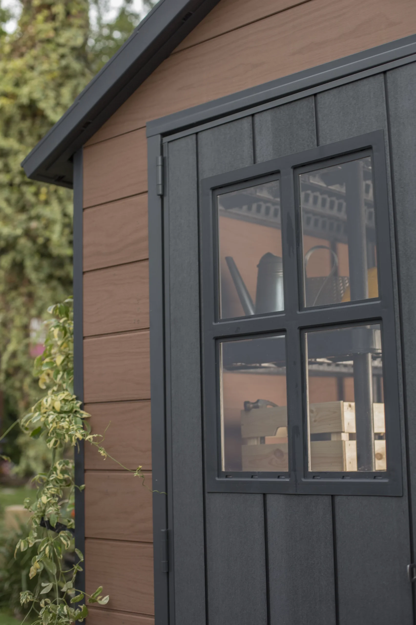 Keter Newton 7x11 Ft Apex Tongue & Groove Composite Shed With Floor 11 Keter Newton 7x11 Ft Apex Tongue & Groove Composite Shed With Floor - Image 9