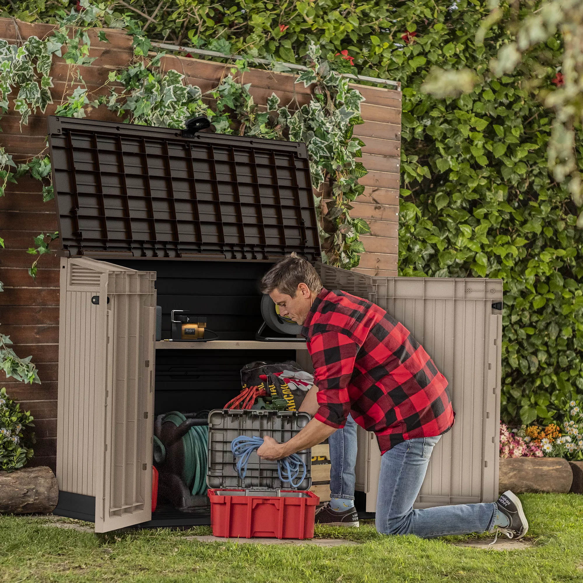 Keter Store It Out Midi Wood Effect Garden Storage Box 5 Keter Store It Out Midi Wood Effect Garden Storage Box - Image 3