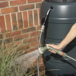 Mac Allister 400W Water Butt Pump -Gardens and Outdoor mac allister 400w water butt pump5059340250137 03i