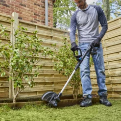 Mac Allister Solo 18V 250mm Cordless Grass Trimmer MGT1825-Li 9 Mac Allister Solo 18V 250mm Cordless Grass Trimmer MGT1825-Li -Gardens and Outdoor mac allister solo 18v 250mm cordless grass trimmer mgt1825 li5059340239392 01i