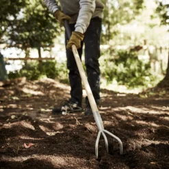 Magnusson Carbon Steel Cultivator -Gardens and Outdoor magnusson carbon steel cultivator5059340087320 01i