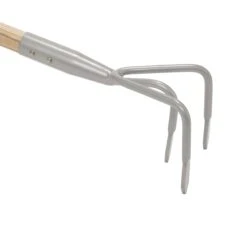 Magnusson Carbon Steel Cultivator -Gardens and Outdoor magnusson carbon steel cultivator5059340087320 36c