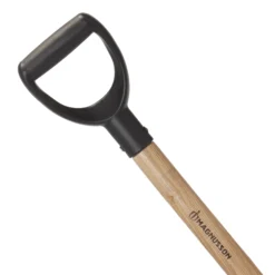 Magnusson Wooden Square D Handle Shovel -Gardens and Outdoor magnusson wooden square d handle shovel5059340086583 37c