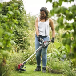Mountfield Freedom100 250mm Cordless Grass Trimmer MTR 20 Li Kit 19 Mountfield Freedom100 250mm Cordless Grass Trimmer MTR 20 Li Kit -Gardens and Outdoor mountfield freedom100 250mm cordless grass trimmer mtr 20 li kit8008984844612 01i bq