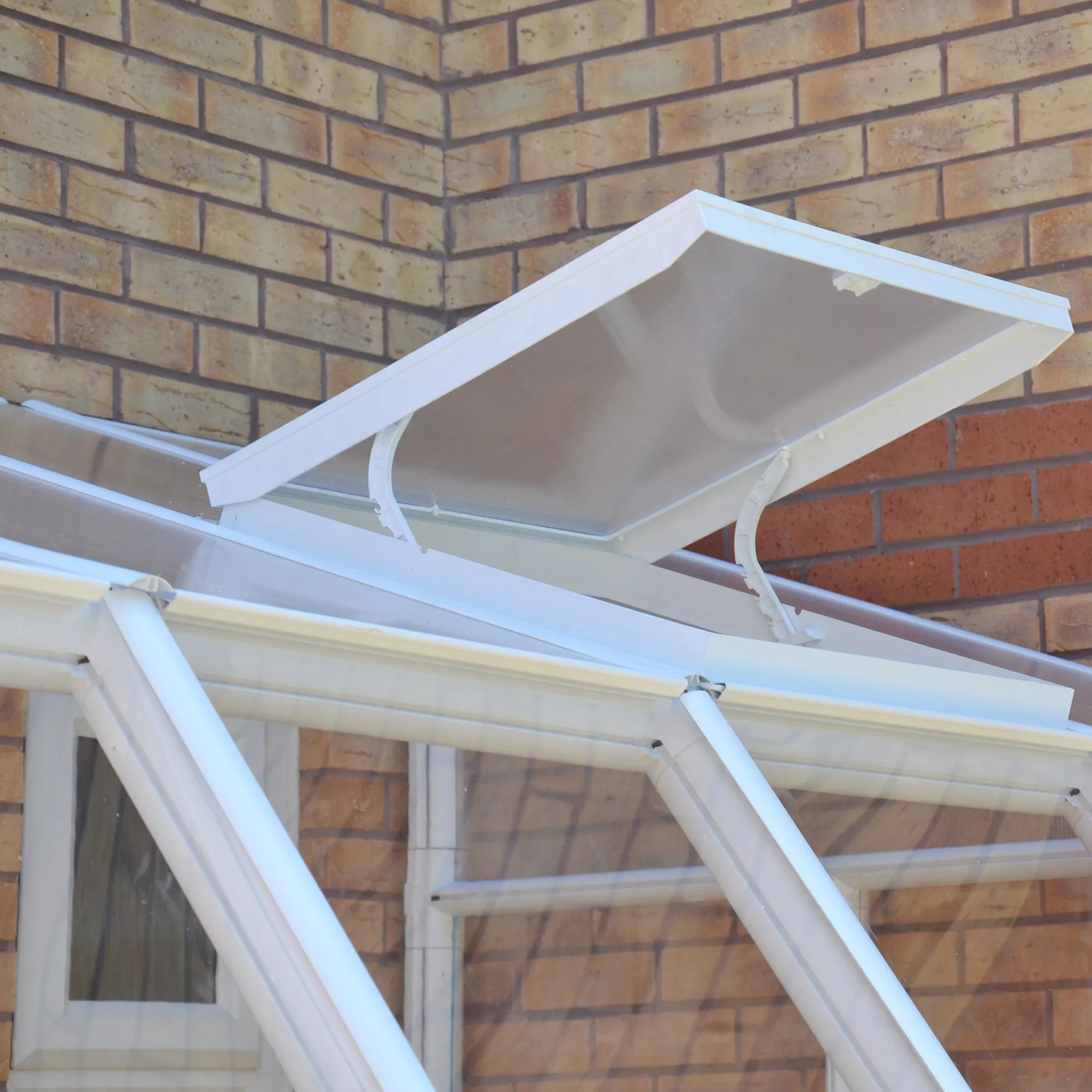 Palram - Canopia 6X8 Barn Plastic Sun Room - Base Not Included 6 Palram - Canopia 6X8 Barn Plastic Sun Room - Base Not Included - Image 4