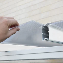 Palram - Canopia Sierra White Non-retractable Awning, (L)6.19m (H)3.05m (W)2.99m -Gardens and Outdoor palram canopia sierra white non retractable awning l 6 19m h 3 05m w 2 99m7290108130546 07i bq