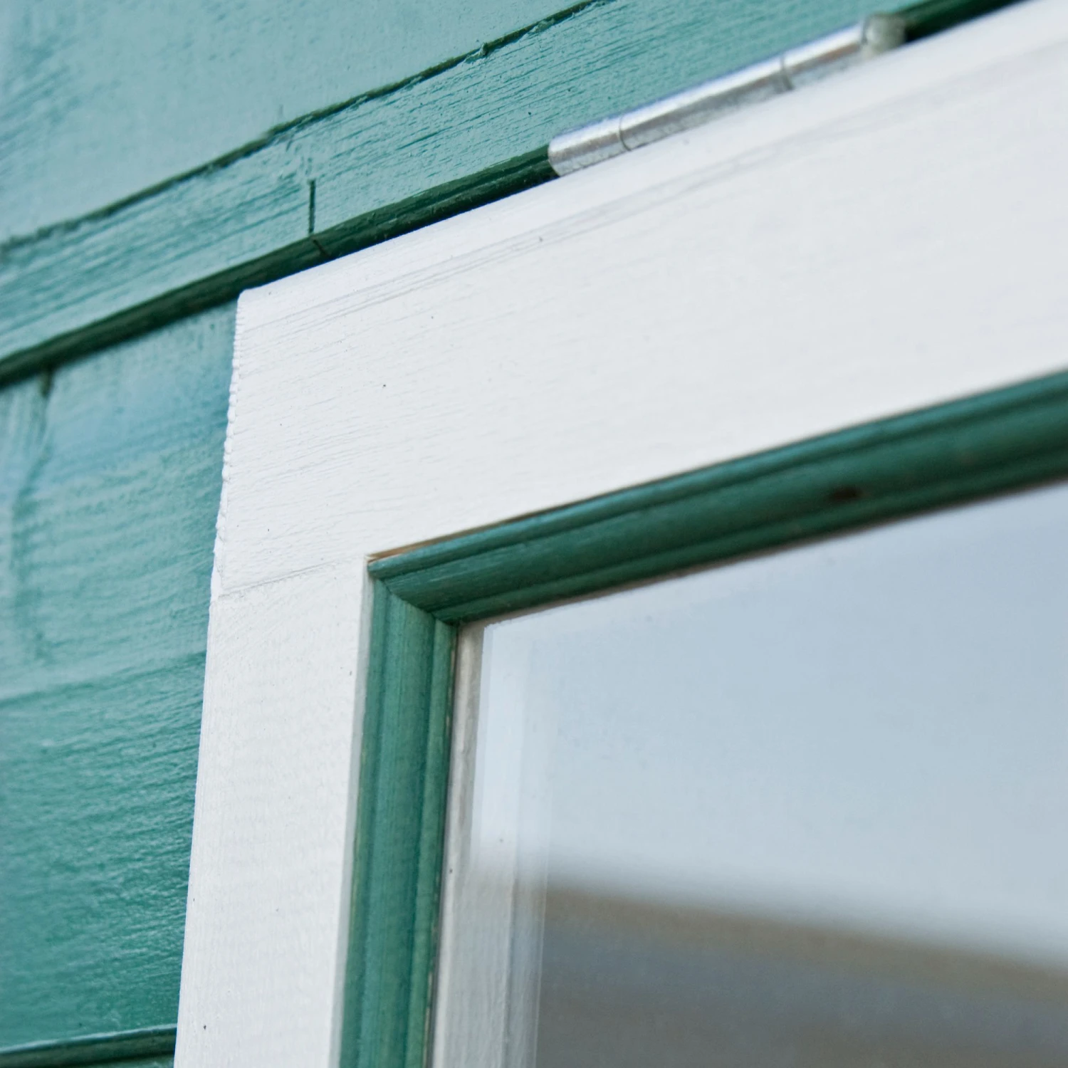 Shire Caldey 8x6 Ft Pent Shiplap Wooden Shed With Floor (Base Included) 7 Shire Caldey 8x6 Ft Pent Shiplap Wooden Shed With Floor (Base Included) - Image 5