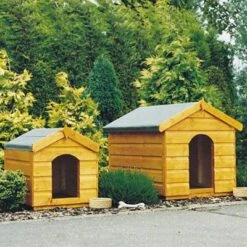 Shire Large Sark Kennel, (H)0.87m (W)0.71m (D)1.15m -Gardens and Outdoor shire large sark kennel h 0 87m w 0 71m d 1 15m5019804111862 03i bq