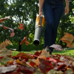 Stiga BL 500e / 278500008/ST3 Cordless 48V Garden Blower - BARE -Gardens and Outdoor stiga bl 500e 278500008 st3 cordless 48v garden blower bare8008984853720 01i