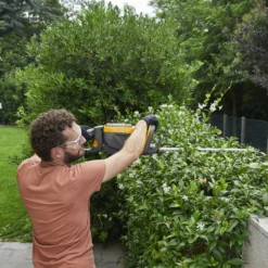 Stiga HT 500e / 278300008/ST3 48V 580mm Cordless Hedge Trimmer - BARE -Gardens and Outdoor stiga ht 500e 278300008 st3 48v 580mm cordless hedge trimmer bare8008984854949 02i