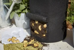 Verve Black Round Planter -Gardens and Outdoor verve black round planter5059340329642 03i