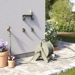 Verve Freestanding Manual Hose Reel Set (L)25m 10 Verve Freestanding Manual Hose Reel Set (L)25m -Gardens and Outdoor verve freestanding manual hose reel set l 25m5059340251011 02i