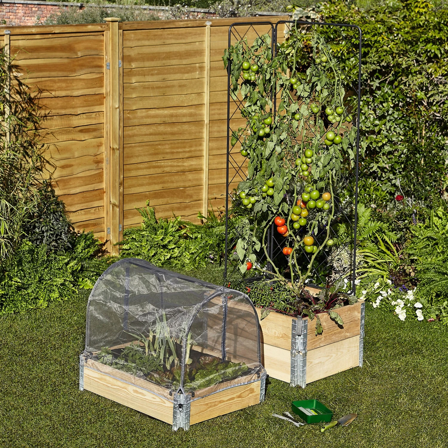 Verve Small Pine & Steel Rectangular Raised Bed Kit 0.48m² 6 Verve Small Pine & Steel Rectangular Raised Bed Kit 0.48m² - Image 4